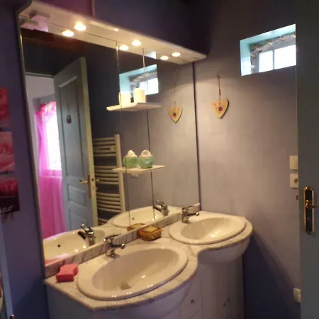 Гостевой дом Petit Paradis Lavare